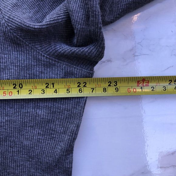 John Varvatos Men’s Size XL Gray Henley Ribbed Pullover Button Front Pima Cotton - Picture 10 of 13